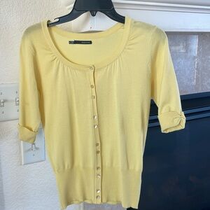 MAURICES beautiful Stylish Yellow Button-Up Cardigan. Size S New condition